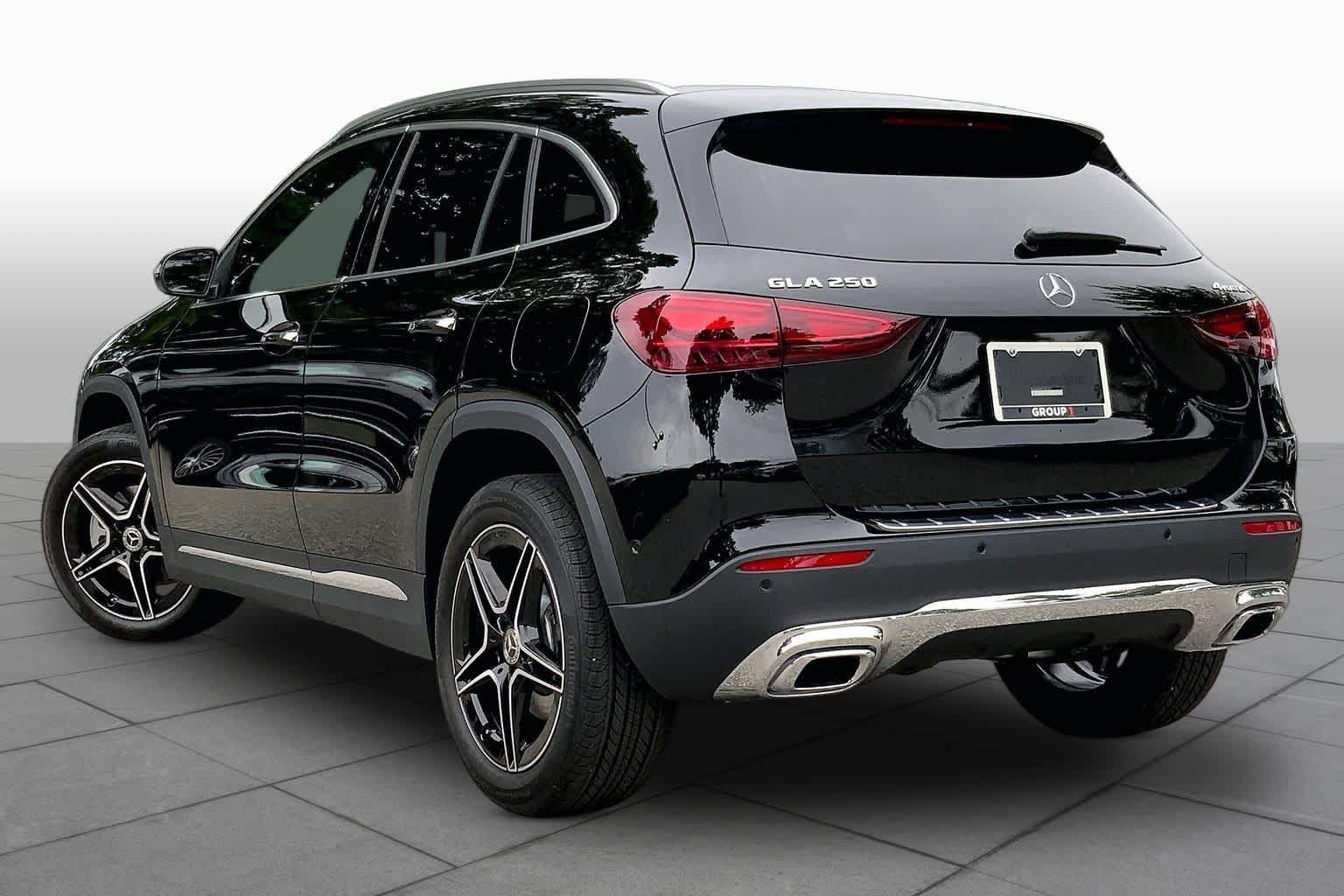 New 2026 Night Black Mercedes-Benz GLA 250 image 16