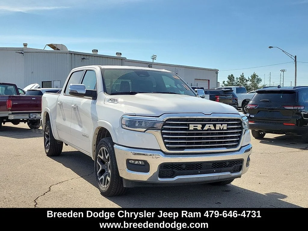 2025 RAM 1500 Laramie 4x4 Crew Cab 5'7's photo