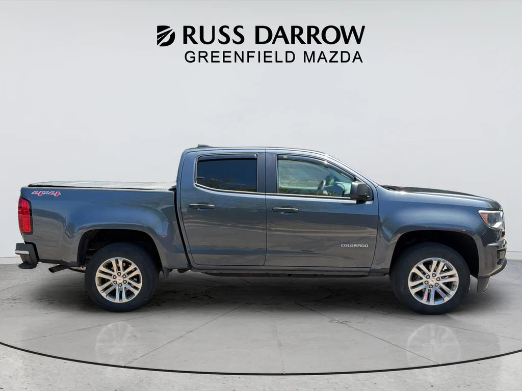 Used 2016 Gray Chevrolet Work Truck image 6