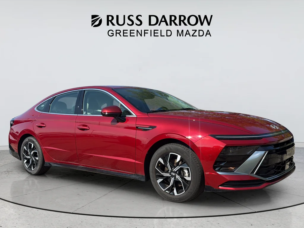 Used 2025 Red Hyundai SEL image 7