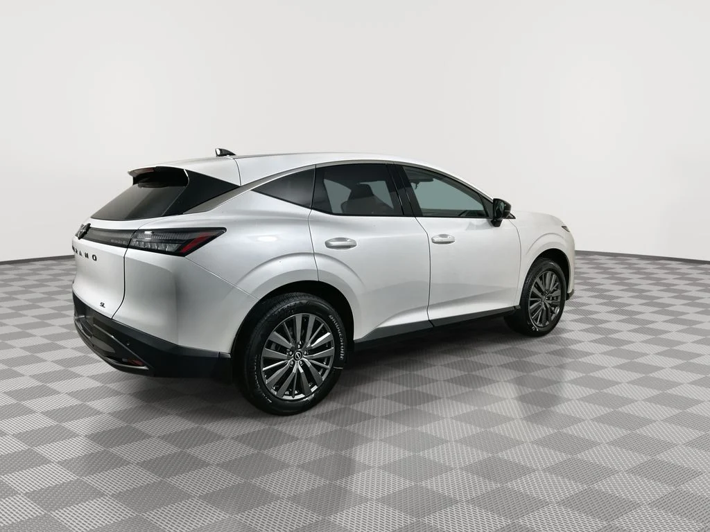 New 2026 White Nissan SL image 8