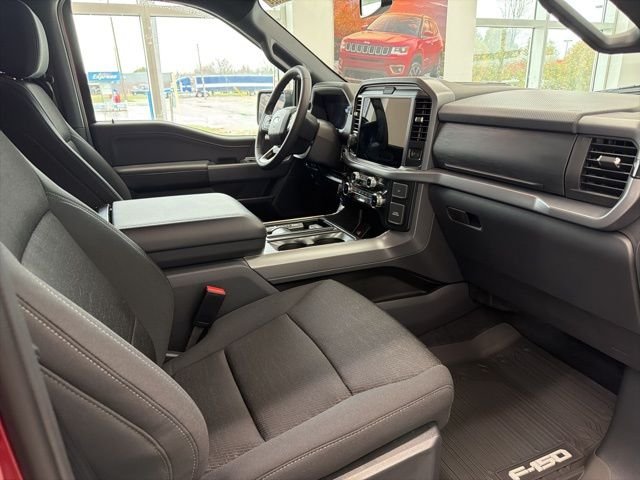 New 2026 Ruby Red Metallic Tinted Clearcoat Ford XLT image 53
