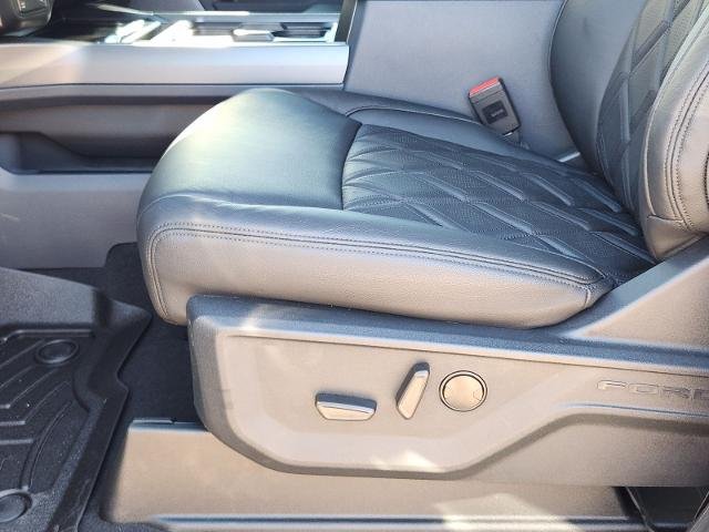 New 2026 Agate Black Metallic Ford F-250® Lariat® image 41