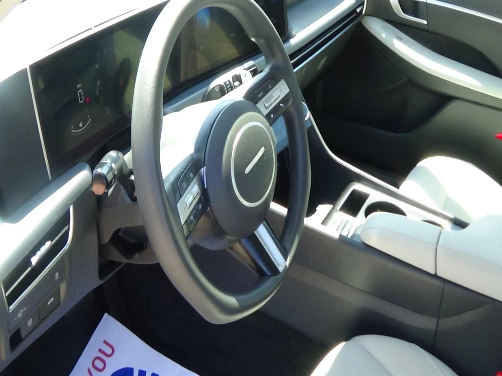 Used 2025 Portofino Gray Metallic (t2g) Hyundai SEL image 15