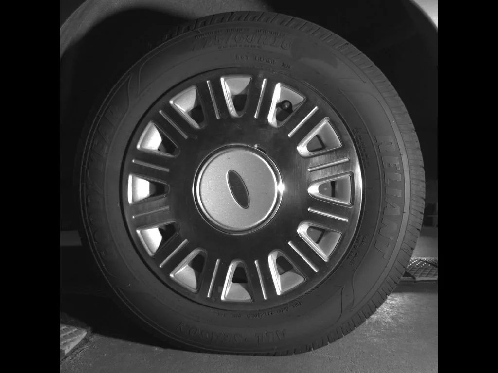 Used 2003  Ford Standard image 3