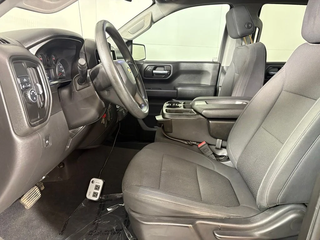 Used 2020 Blue Chevrolet Custom image 26