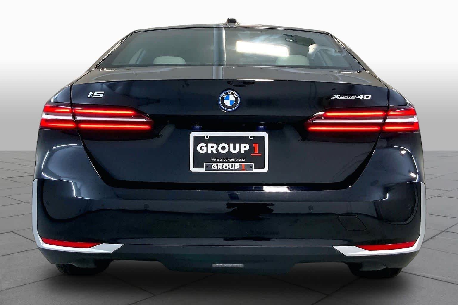 Pre-Owned 2025 BMW I5 XDrive40