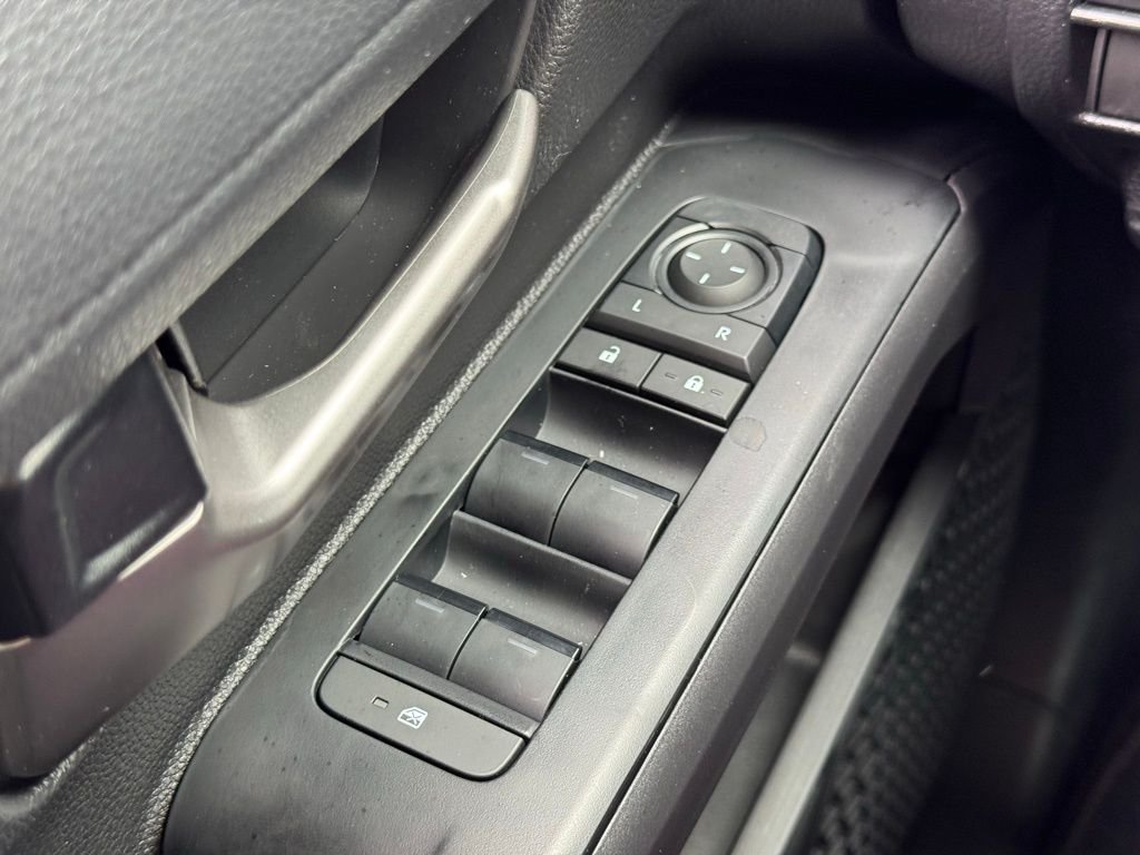 2025 Toyota Tacoma TRD Off Road - Photo 19