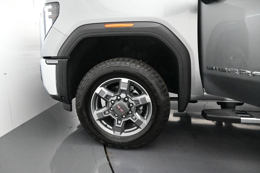 2026 GMC Sierra 3500HD SLE - Photo 10
