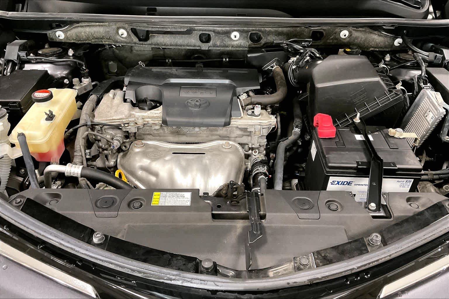 Used 2016 Magnetic Gray Metallic Toyota LE image 31