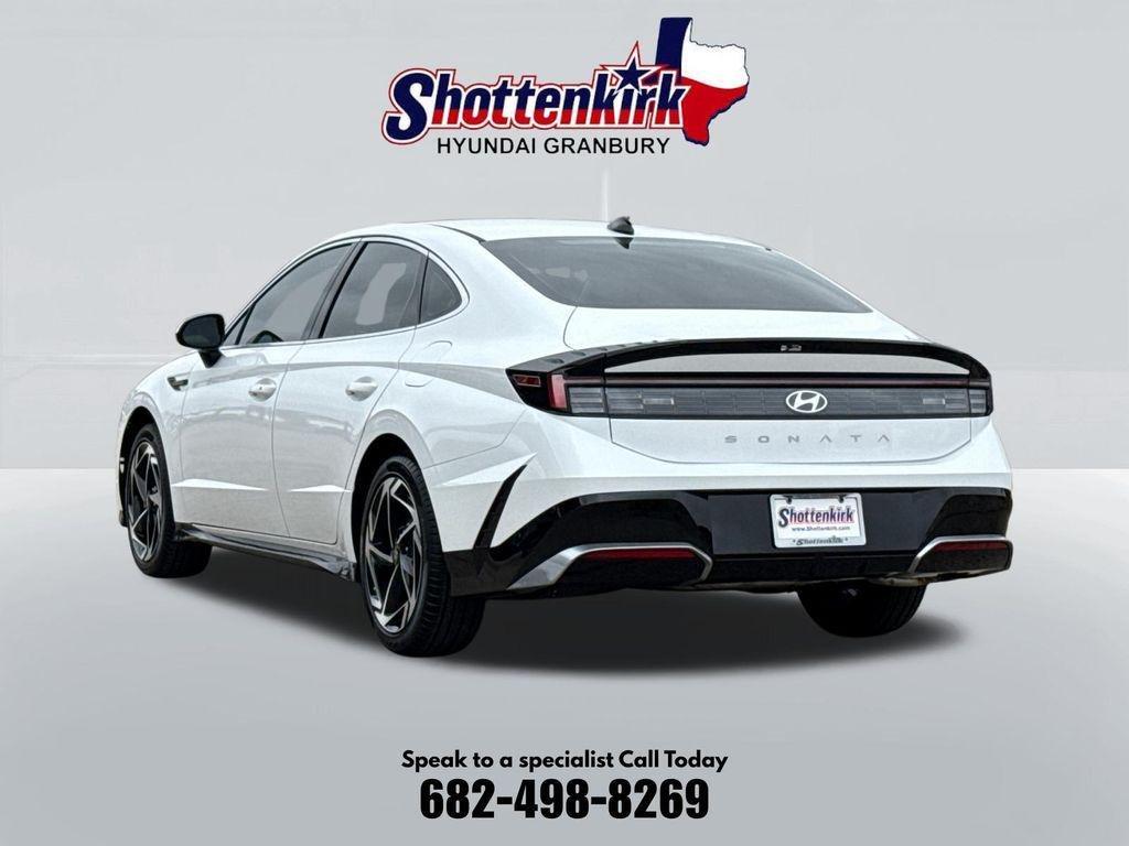 New 2026 White Hyundai SEL Sport image 8