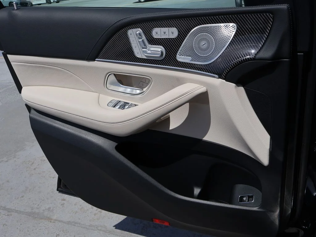 New 2026 Obsidian Black Metallic Mercedes-Benz AMG® GLE 53 4MATIC+ Coupe image 38