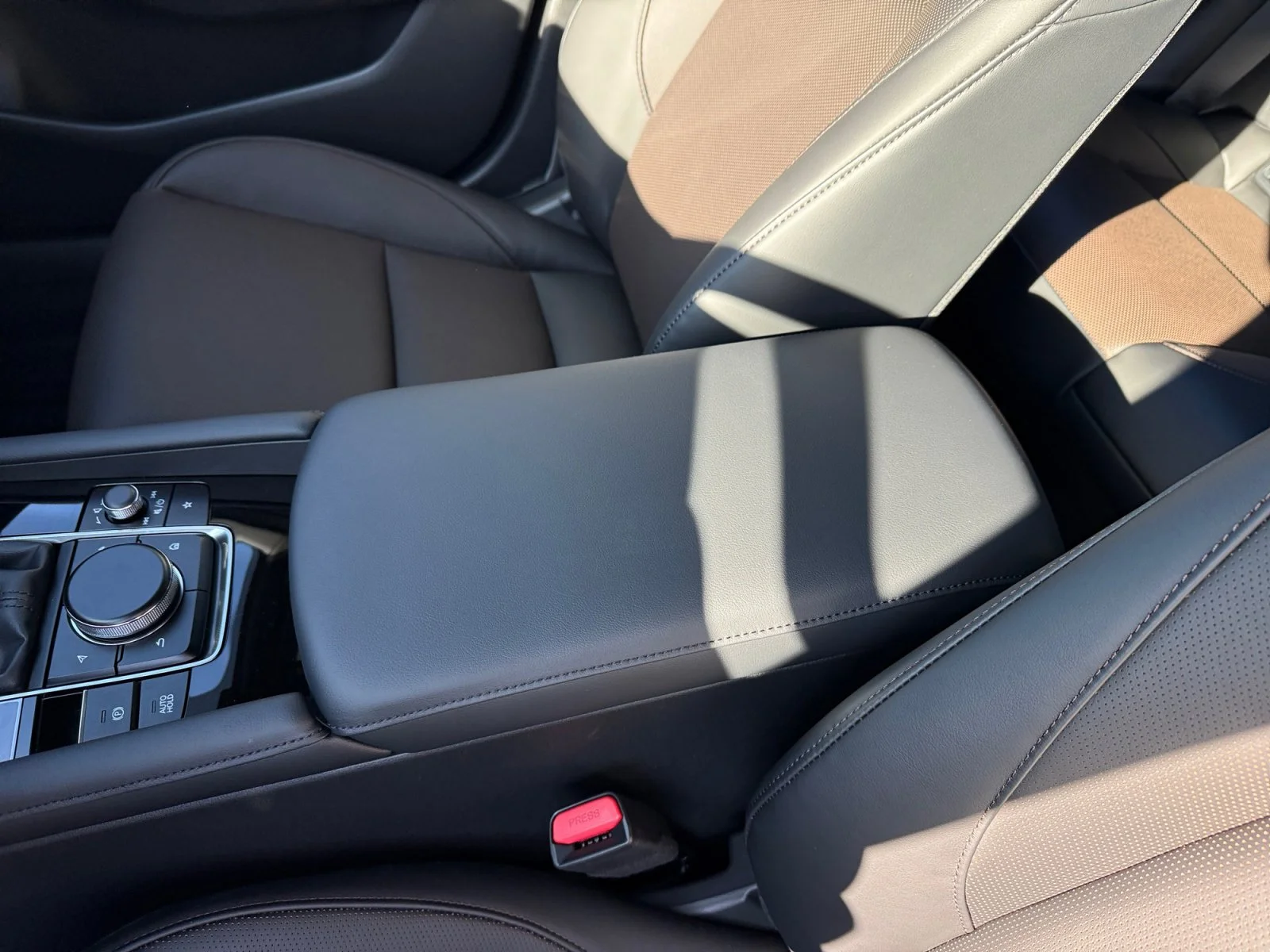 2026 Mazda Mazda3 Turbo Premium Plus - Photo 14