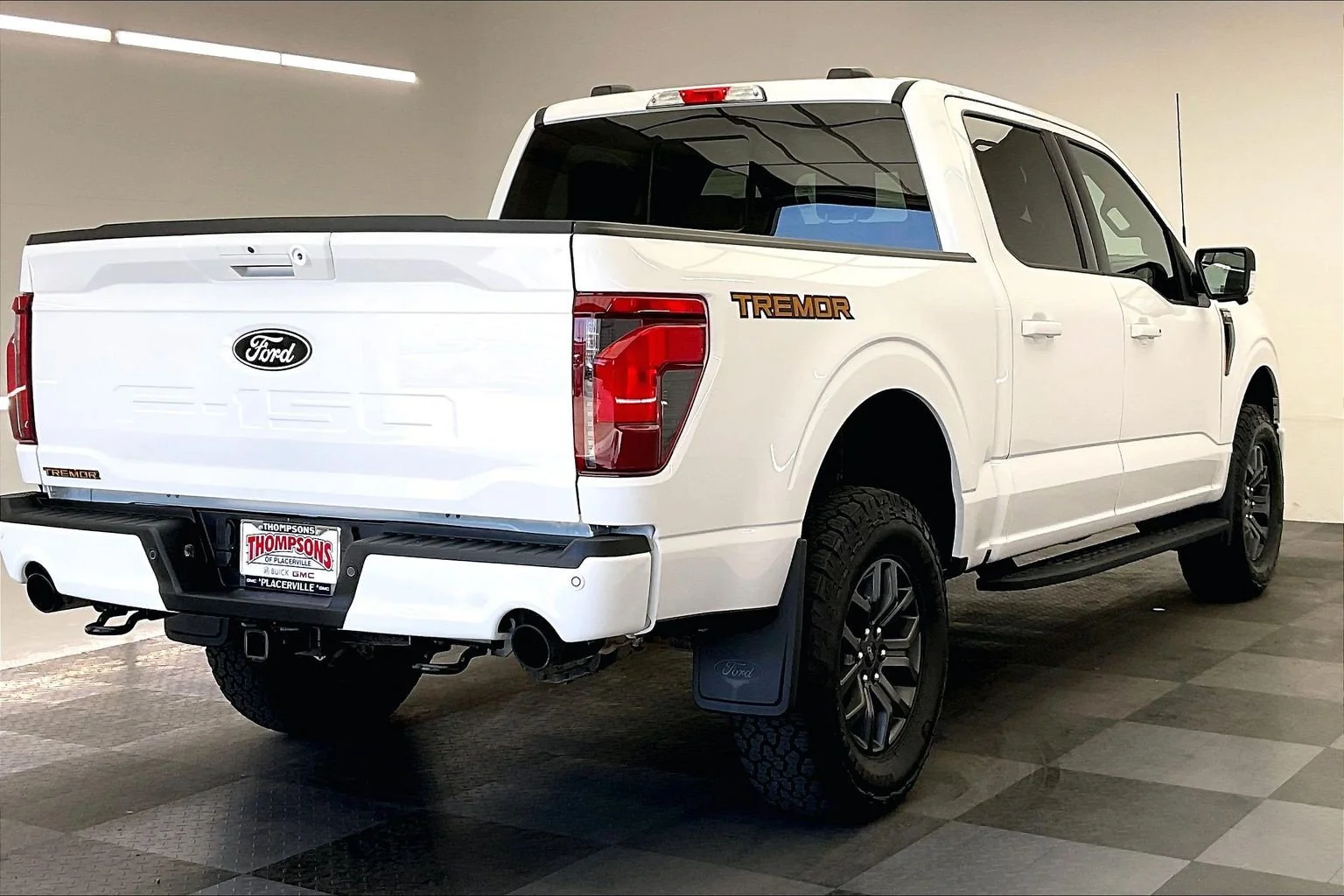 Used 2025 Oxford White Ford Tremor image 13