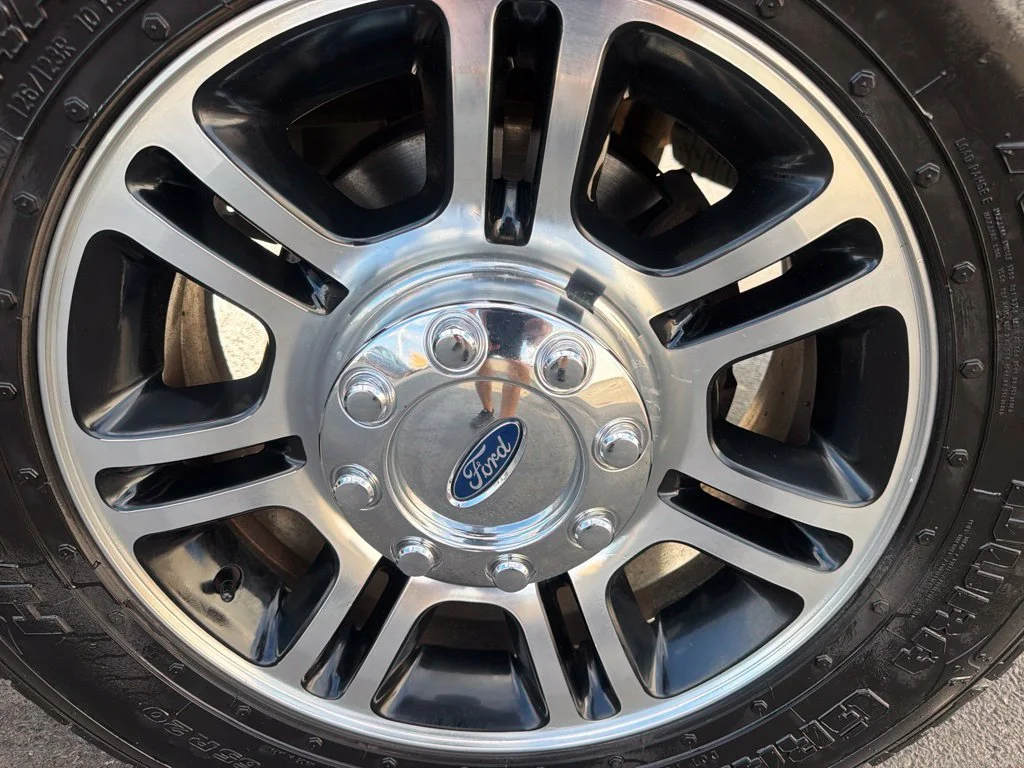 Used 2015 Ingot Silver Ford Lariat image 55