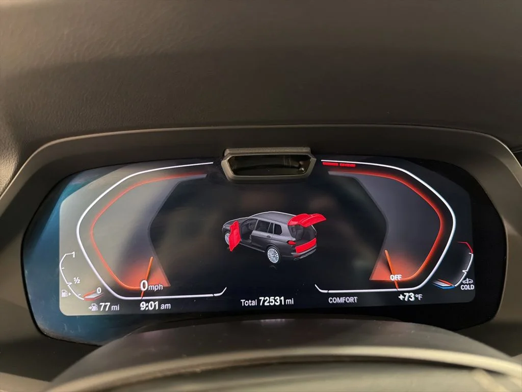 Used 2020 Gray Metallic BMW xDrive40i image 15