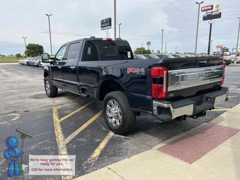 Used 2023 Antimatter Blue Metallic Ford King Ranch image 3