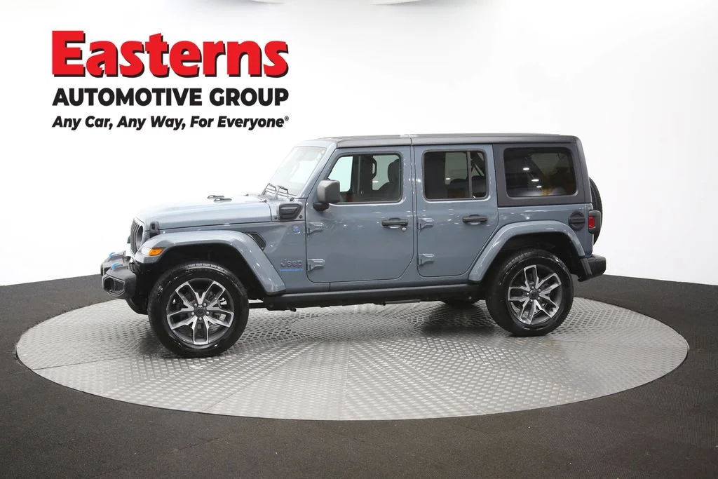 Used 2024 Gray Jeep Sport S 4xe image 59