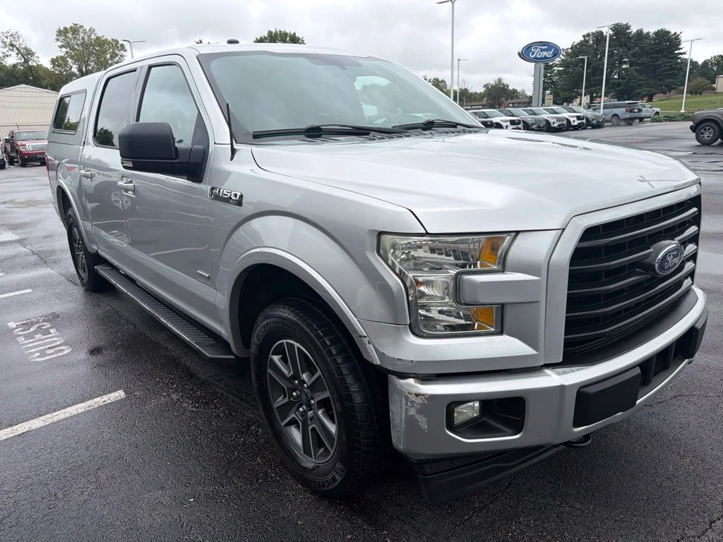 Used 2017 Ingot Silver Ford XLT image 7
