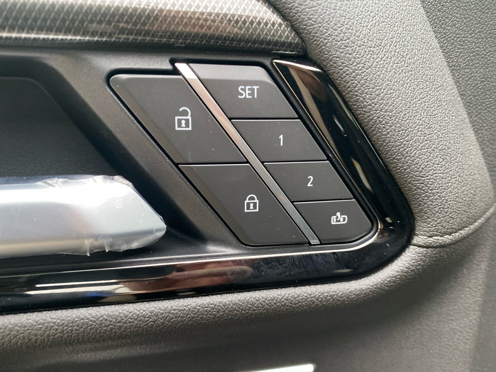 2026 GMC Sierra 1500 AT4 - Photo 8