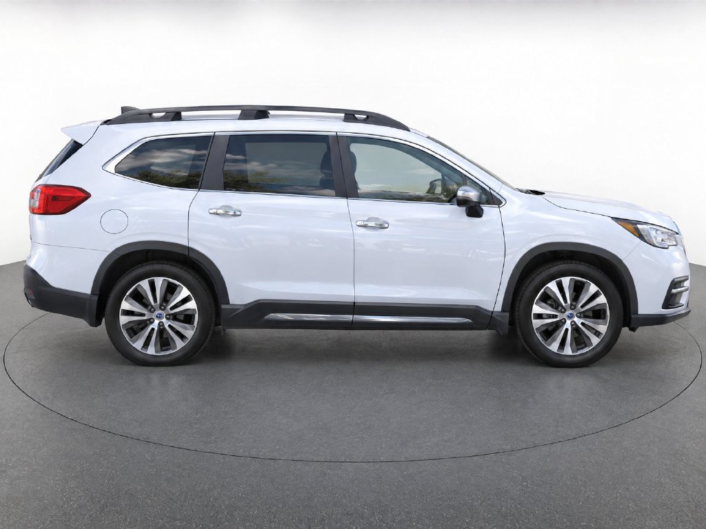 Used 2021 White Subaru Touring image 8