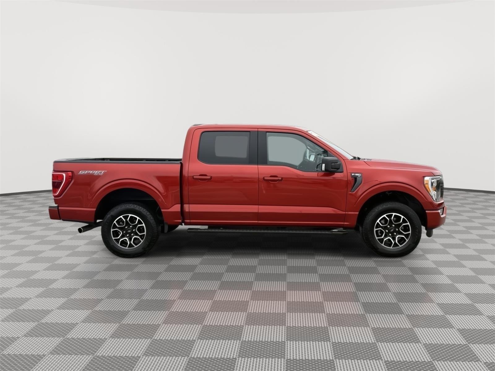 2023 Ford F-150 XLT - Photo 10