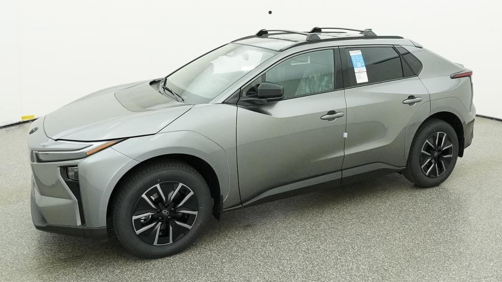 New 2026 Heavy Metal Toyota XLE image 5