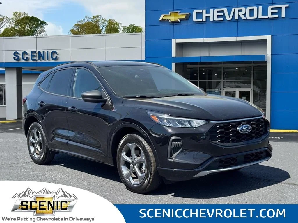 2023 Ford Escape ST-Line