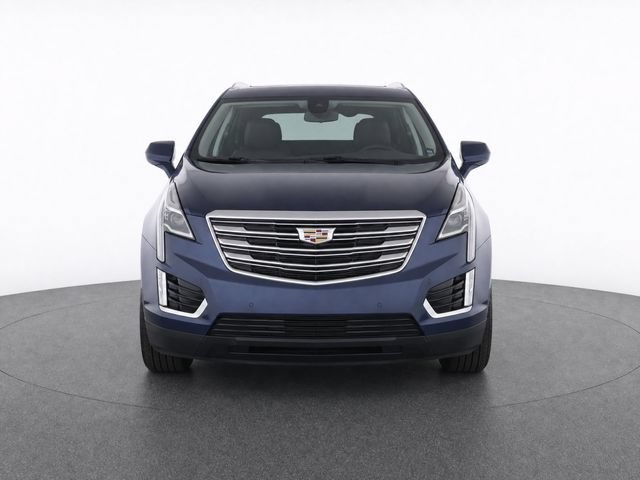 Used 2018 HARBOR BLUE METALLIC Cadillac Luxury FWD image 3
