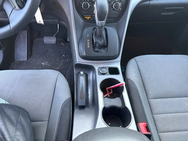 Used 2016 Oxford White Ford SE image 19