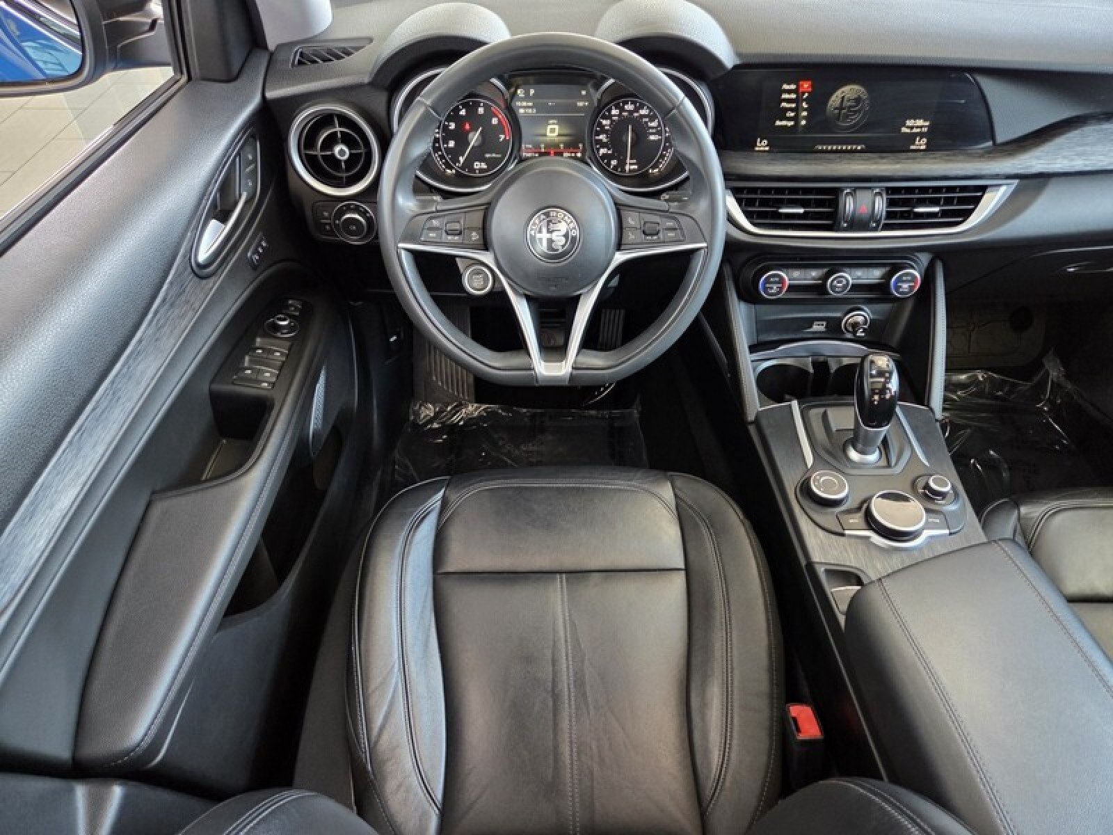 Used 2019 MISANO BLUE MET Alfa Romeo  image 16