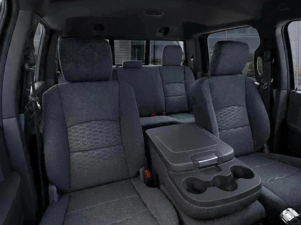 New 2026 Granite Crystal Metallic Clearcoat RAM Tradesman image 32