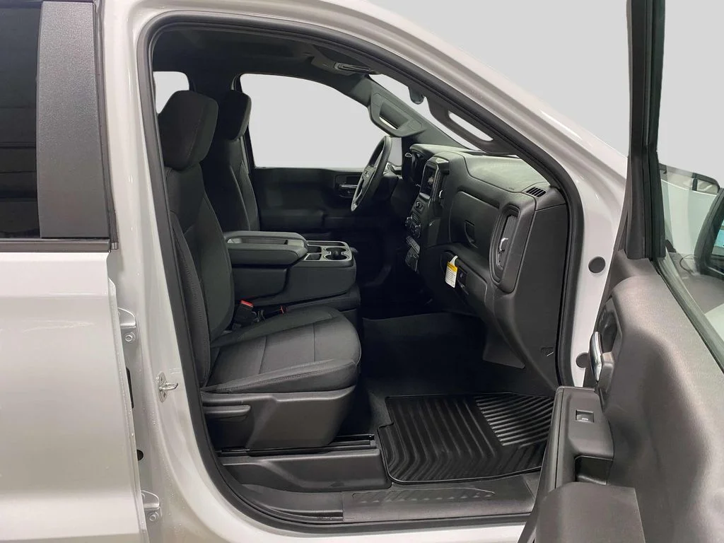 Used 2025 Summit White Chevrolet Custom image 10