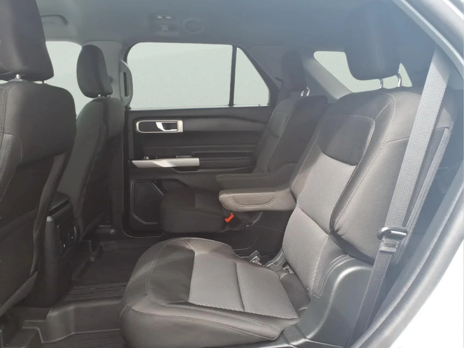 Used 2023 Iconic Silver Ford XLT image 30