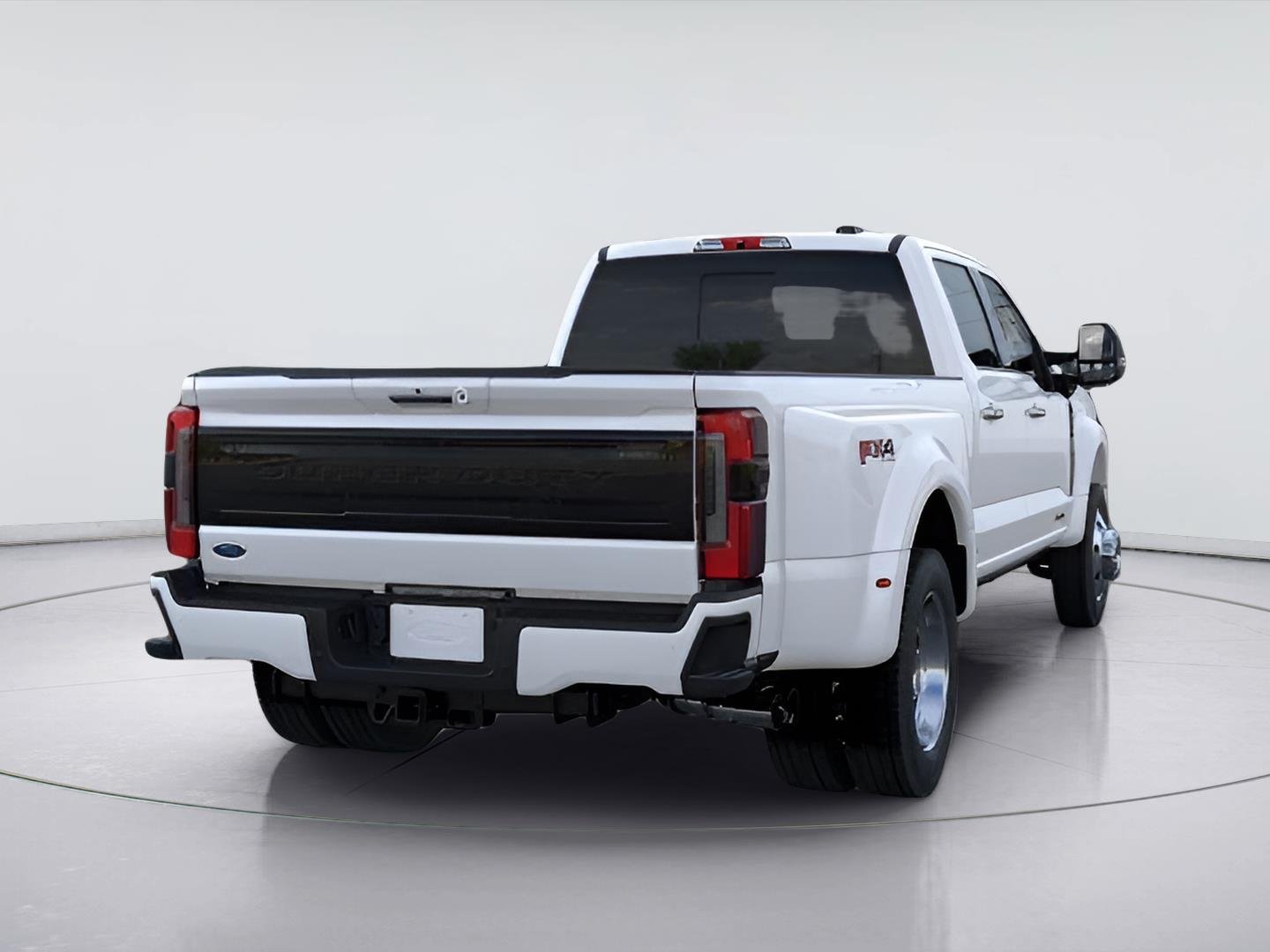 New 2026 Star White Metallic Tri-Coat Ford F-450® Platinum® image 8