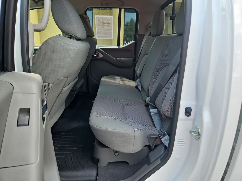 Used 2020 White Nissan SV image 24