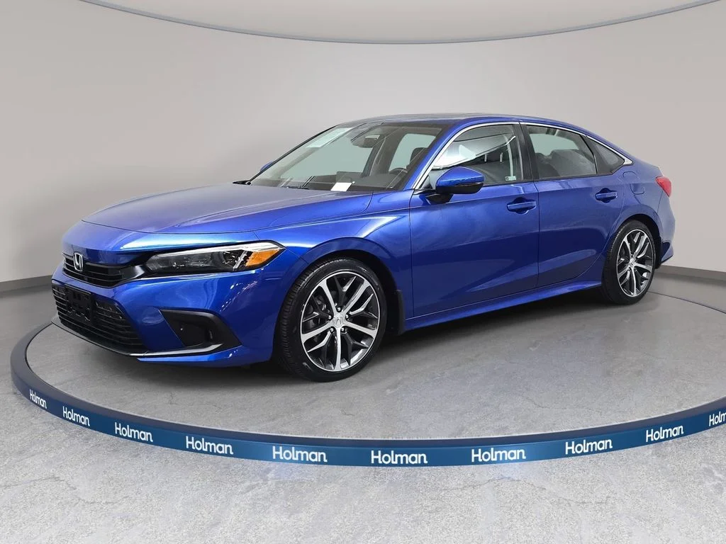 2024 Honda Civic Touring CVT's photo
