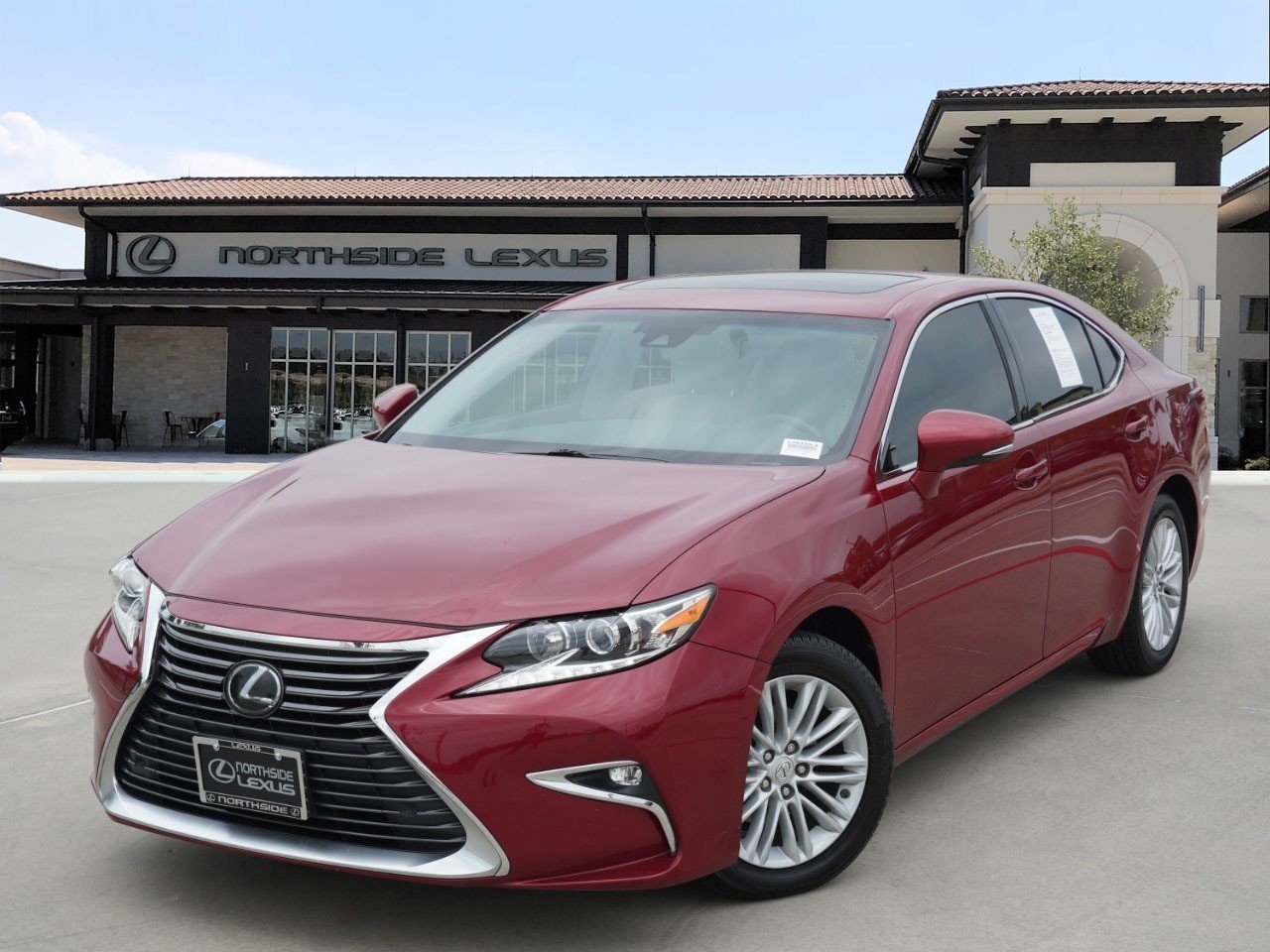 2016 Lexus ES 350 350's photo