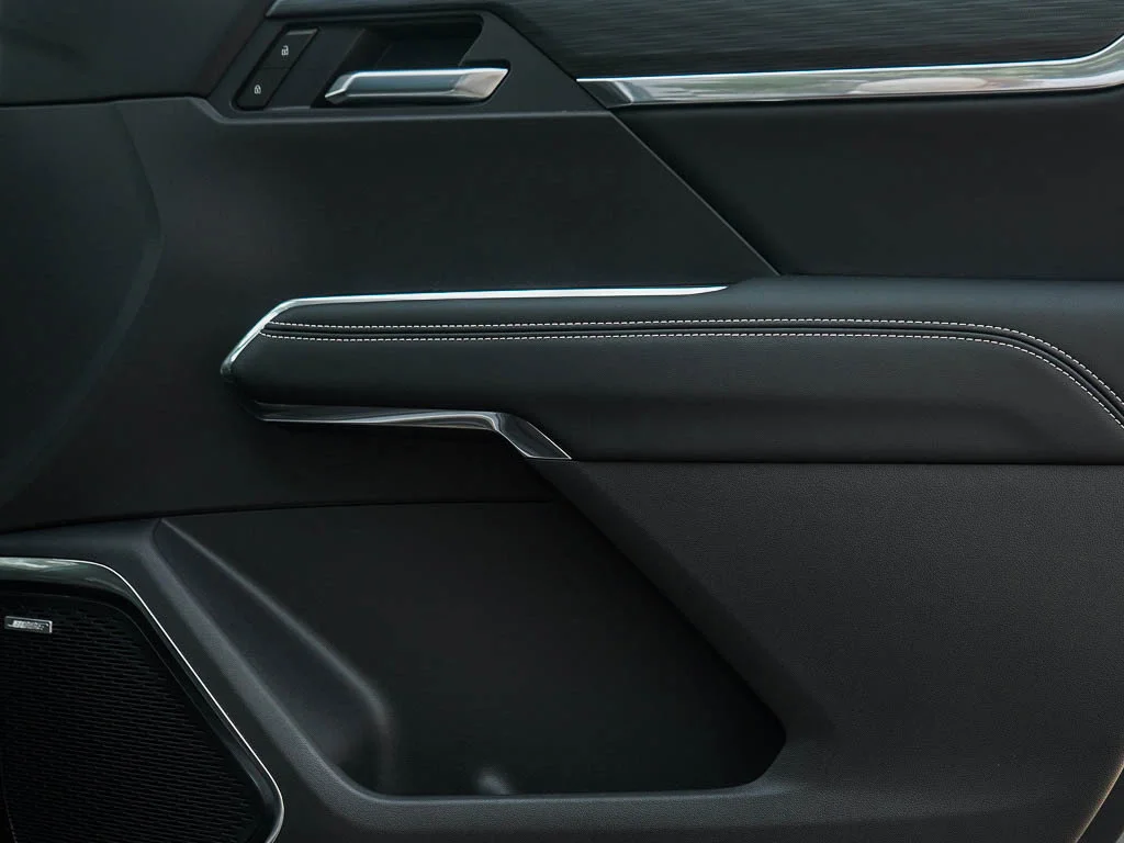 2026 GMC Acadia Elevation - Photo 9
