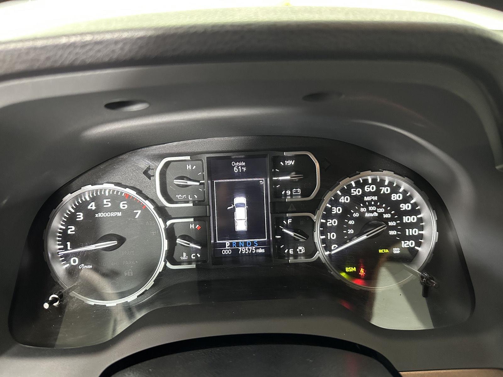 Used 2020 Magnetic Gray Metallic Toyota SR5 image 7