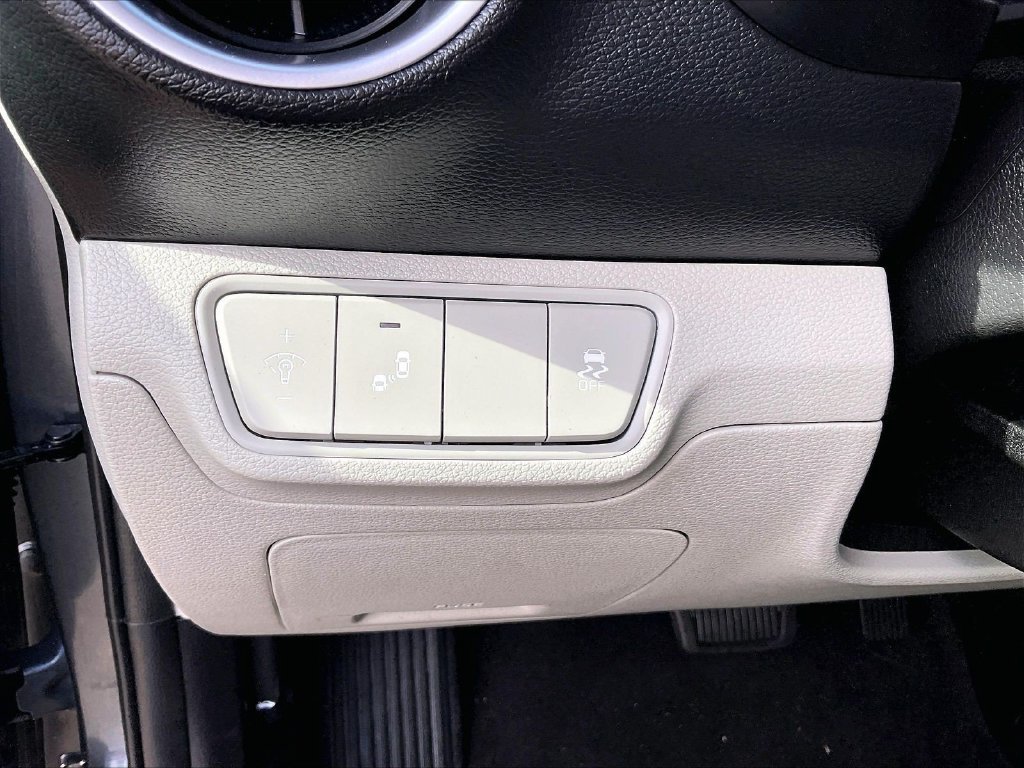 Used 2023 Gray Kia LXS image 25