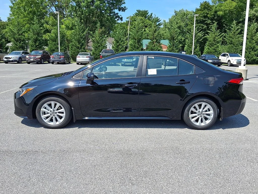 New 2026 Midnight Black Metallic Toyota  LE image 9
