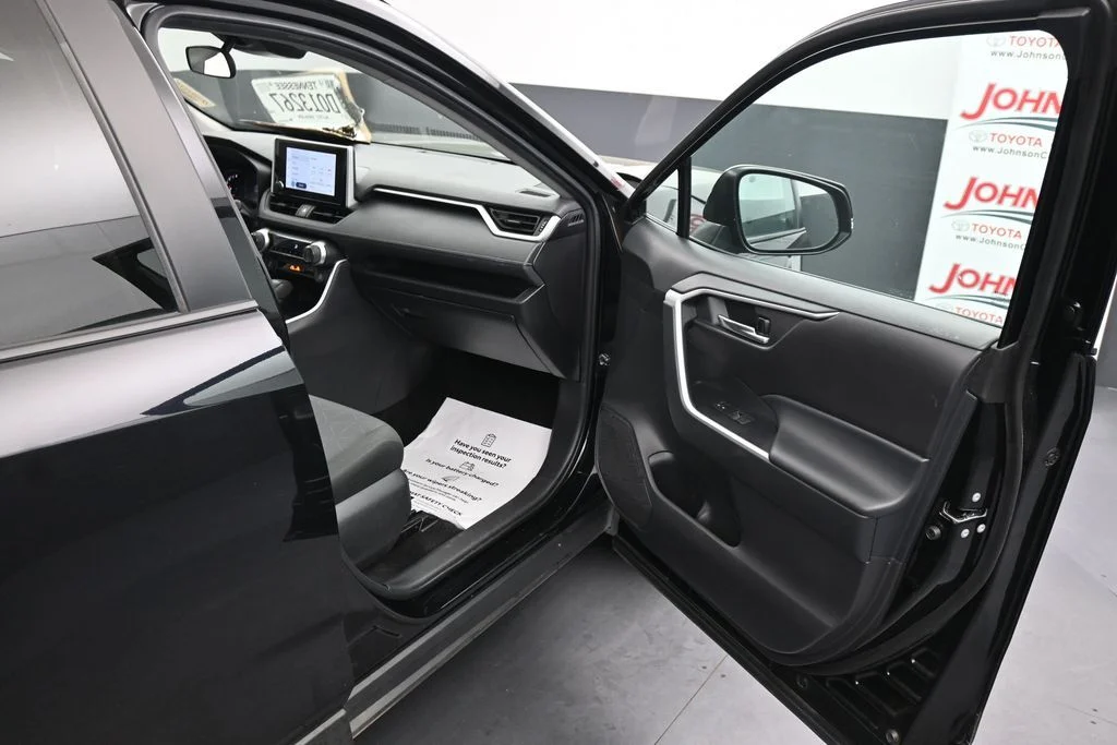 Used 2024 Black Toyota XLE image 19