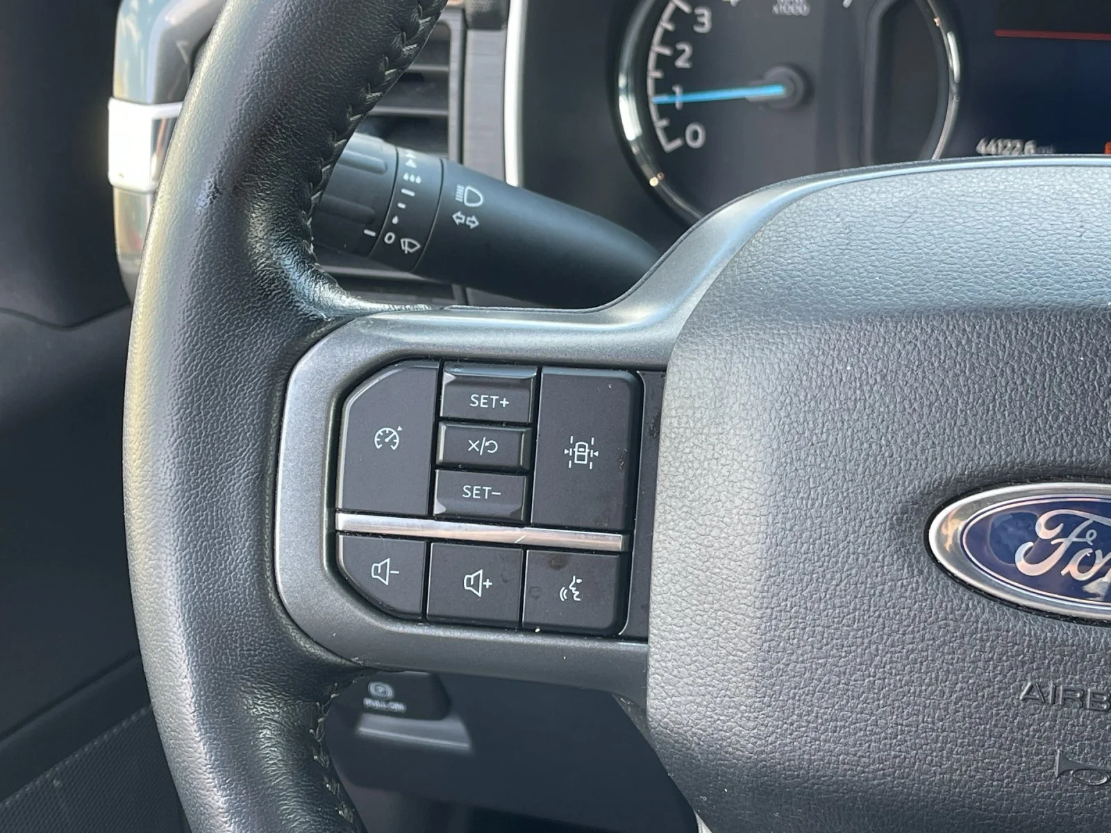 Used 2022 Gray Ford XLT image 26