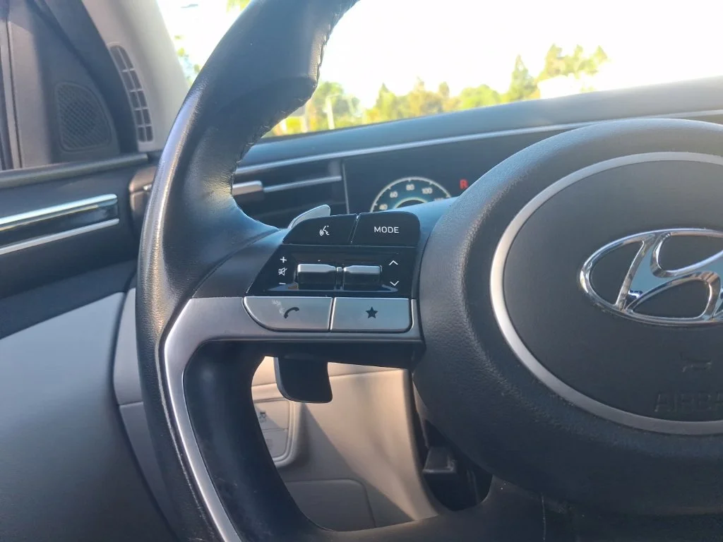 Used 2022 Blue Hyundai SEL Convenience image 22