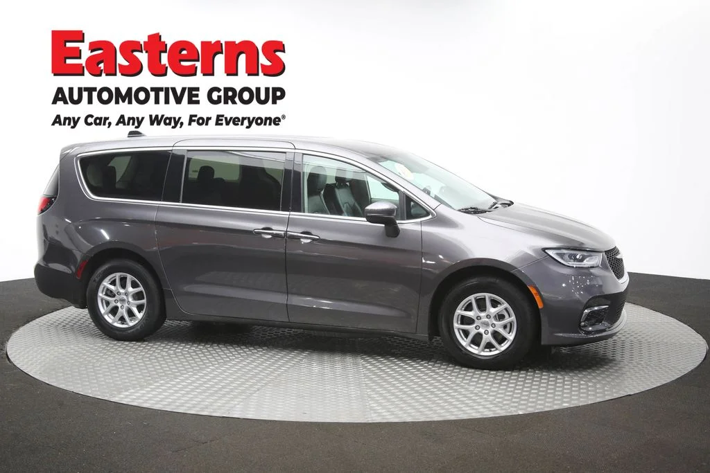 Used 2023 Gray Chrysler Touring L image 48