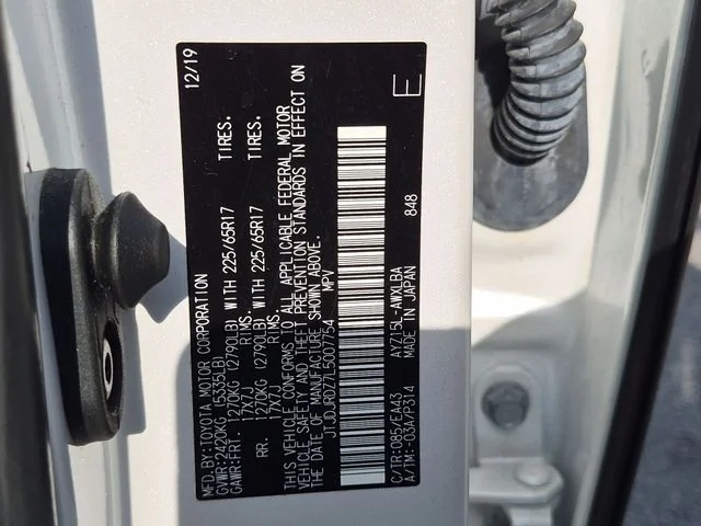 Used 2020 White Lexus 300h image 39