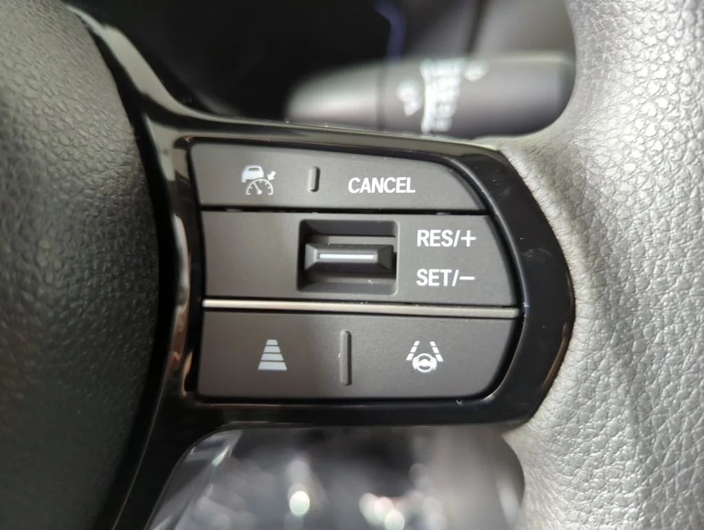 New 2026 Solar Silver Metallic Honda LX image 25