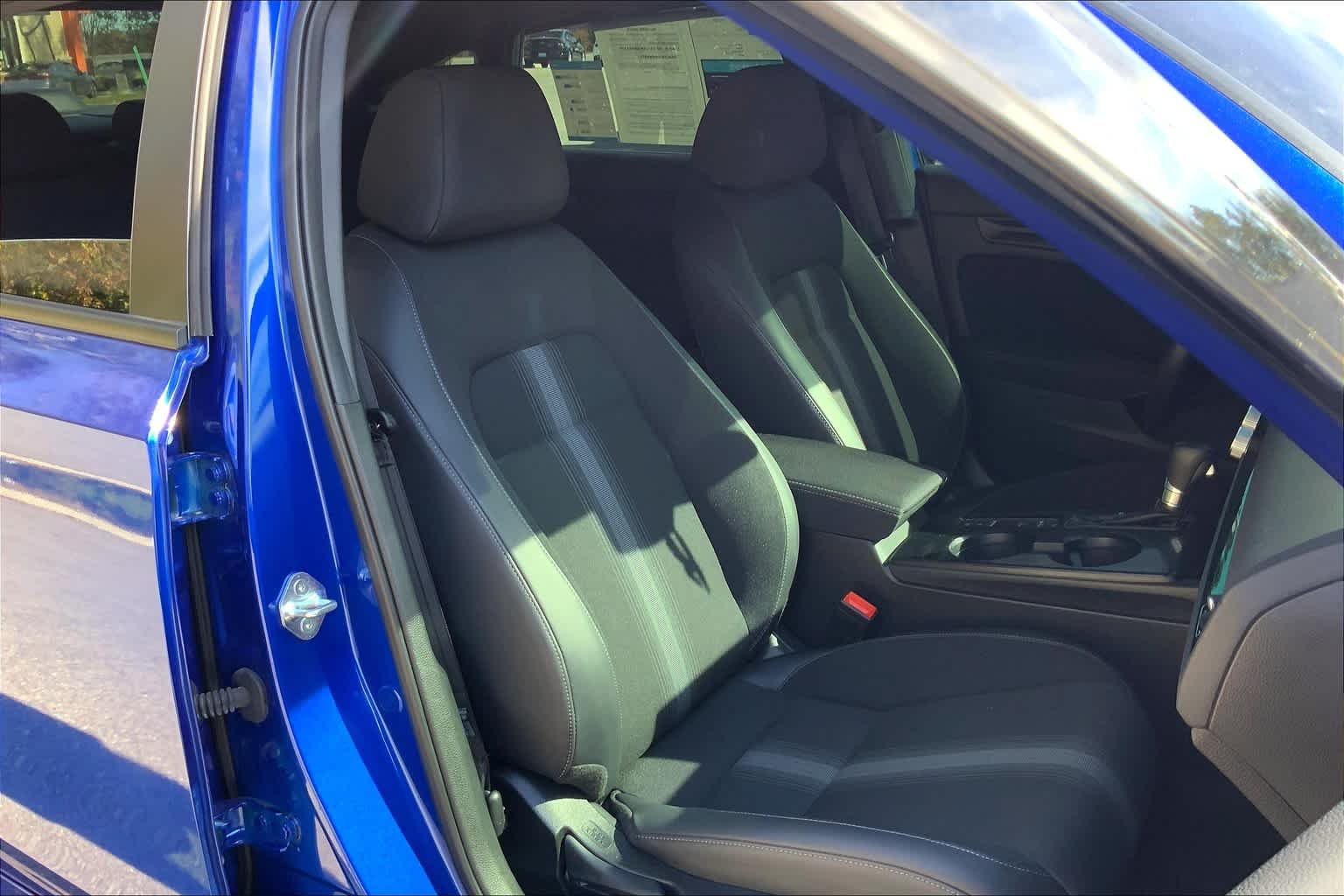 Used 2023 Aegean Blue Metallic Honda Sport image 9