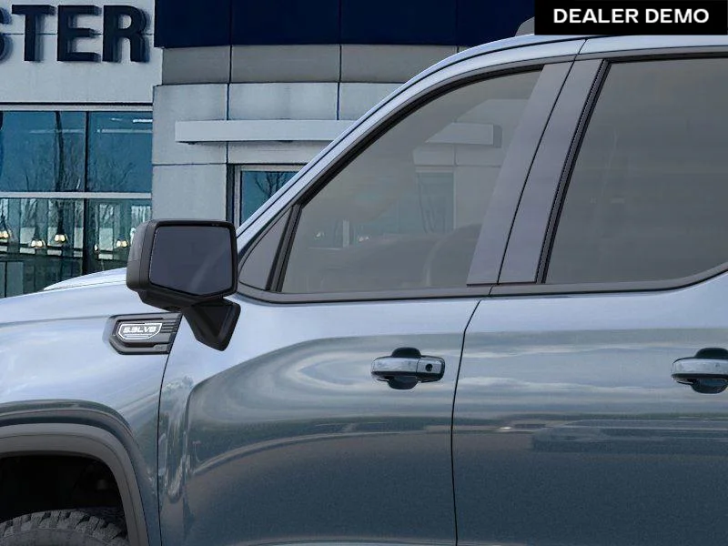 Used 2026  GMC Elevation image 12